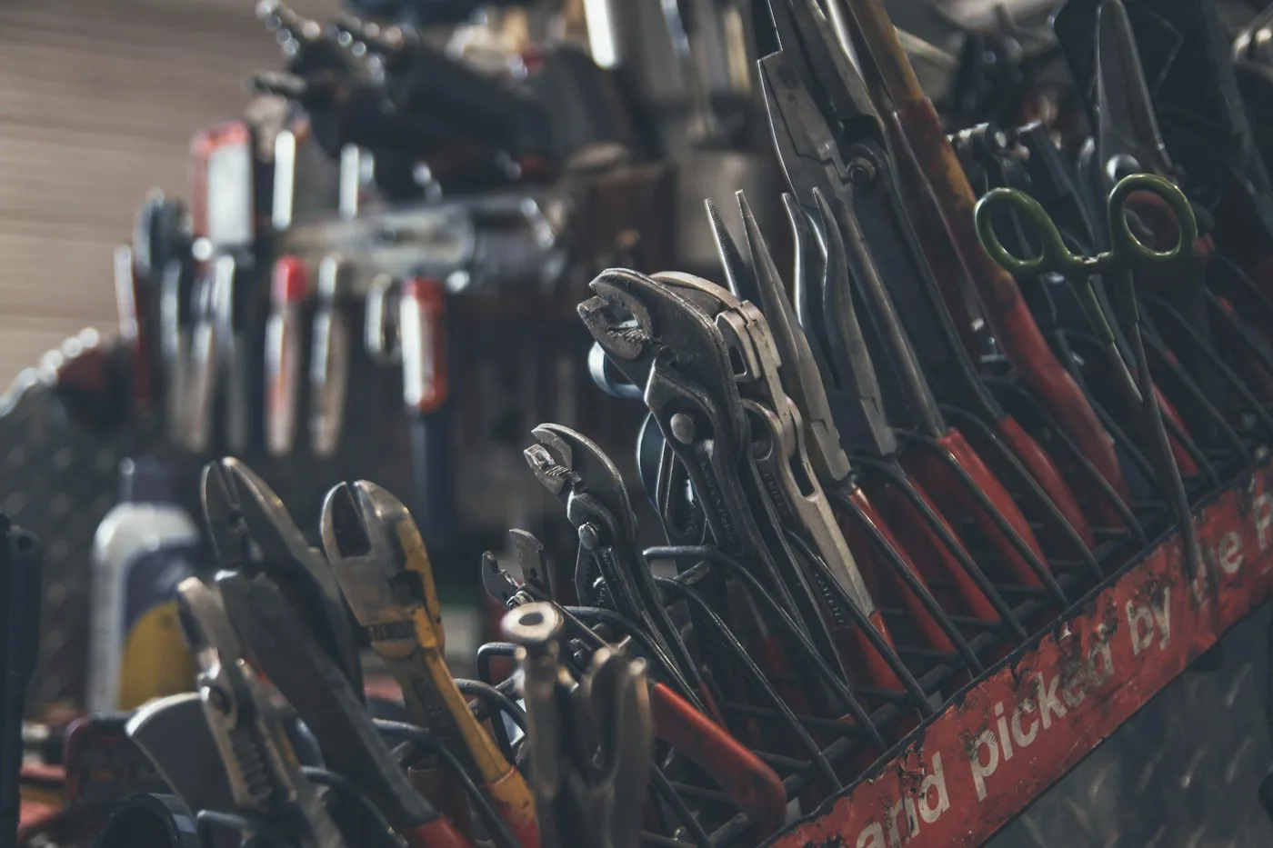 The materials and practice of skilled work